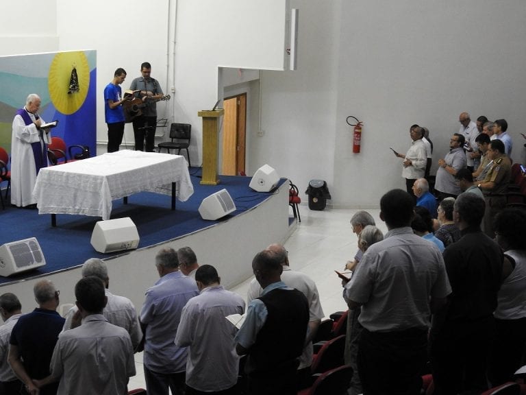 Reunião do clero EDITADA