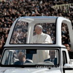 Papa aos jornalistas: visita é ‘uma mensagem de unidade e paz’