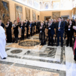 Papa alerta para mudança rápida causada pela IA