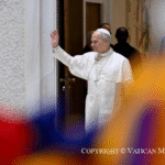 Igrejas vazias refletem falta de sentimento de pertença, alerta Papa